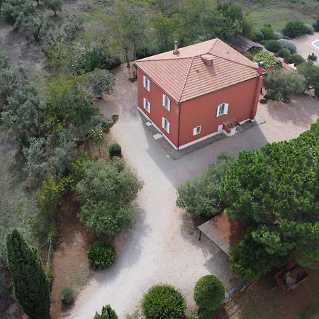 La Villa De I Casali Del Troscio กาปัลบีโอ ภายนอก รูปภาพ