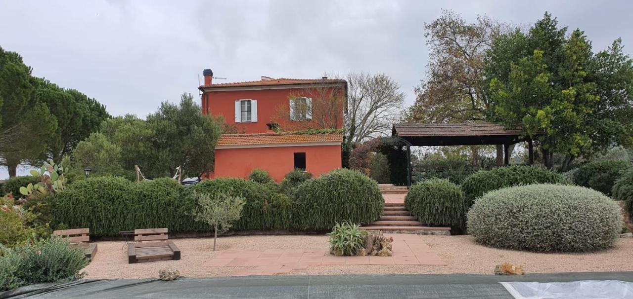 La Villa De I Casali Del Troscio กาปัลบีโอ ภายนอก รูปภาพ