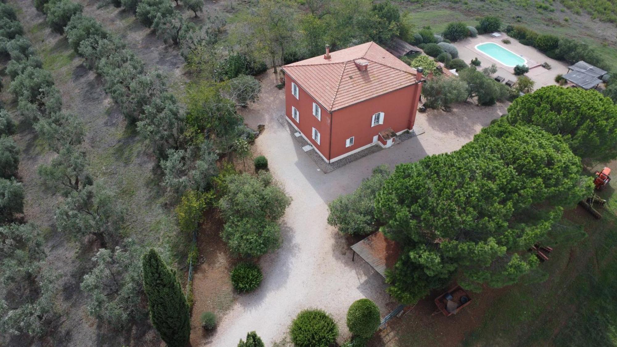 La Villa De I Casali Del Troscio กาปัลบีโอ ภายนอก รูปภาพ